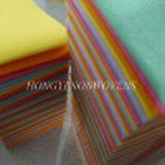 nonwoven cleaning wipe