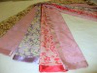 silk bed sheet