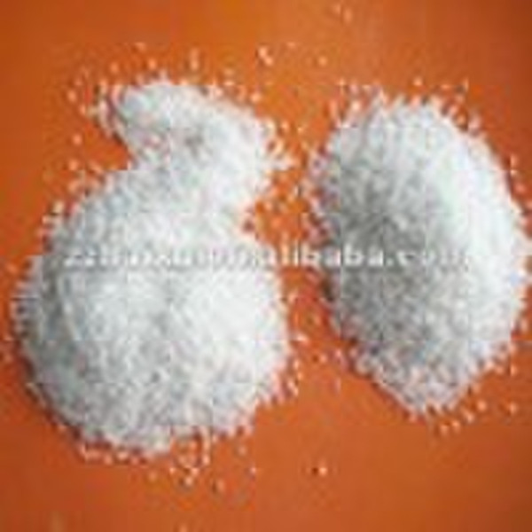 white aluminum oxide powder