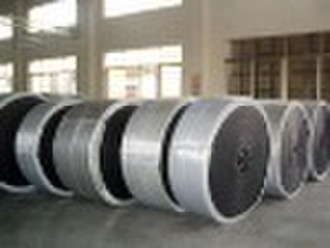 Oil resistant rubber conveyor belt