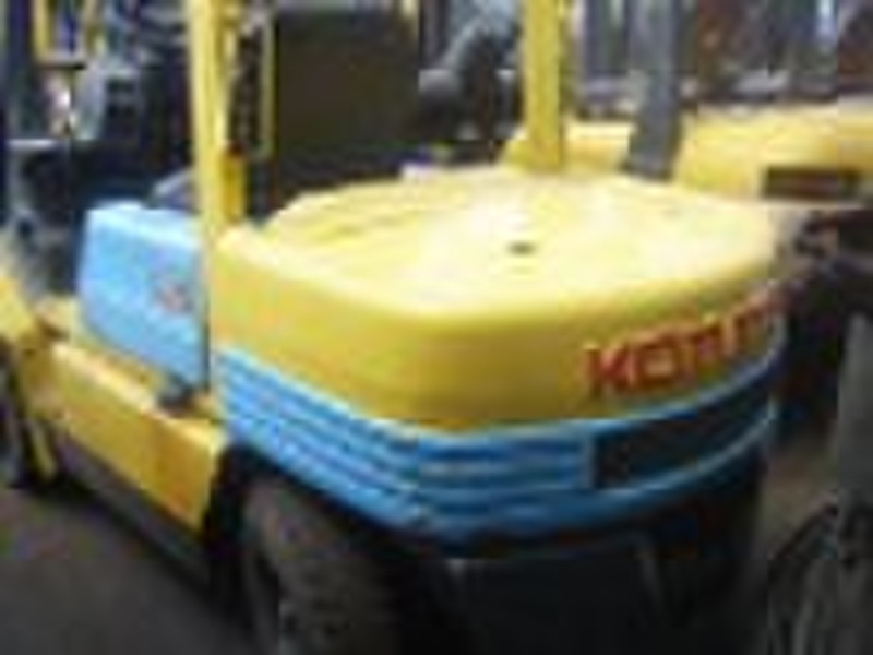 Вилочный погрузчик TCM Б KOMATSU Toyota погрузчик