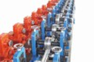 Roll shutter forming machine