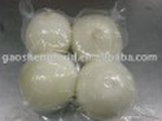 vacuum packed peeled onion