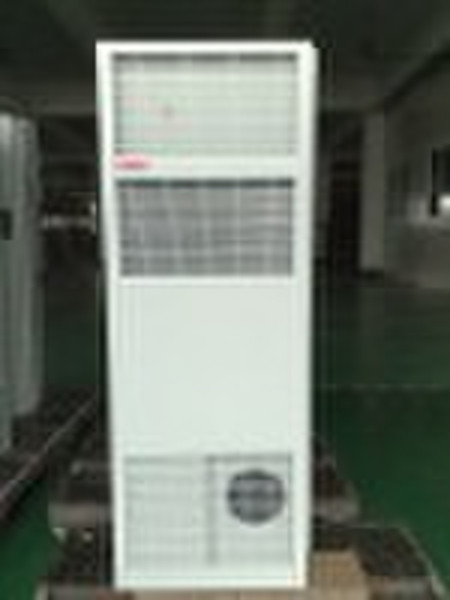 DC air conditioner for outdoor cabinet cooling