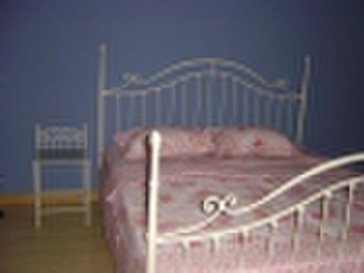 wrought iron metal bed