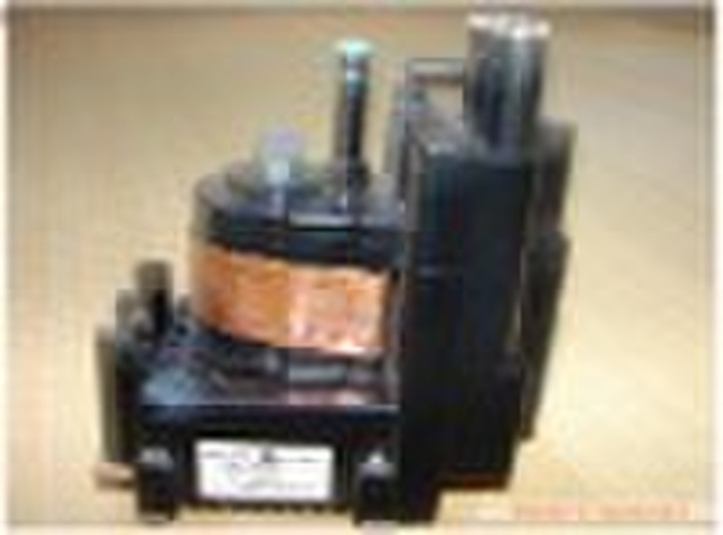FLYBACK TRANSFORMER