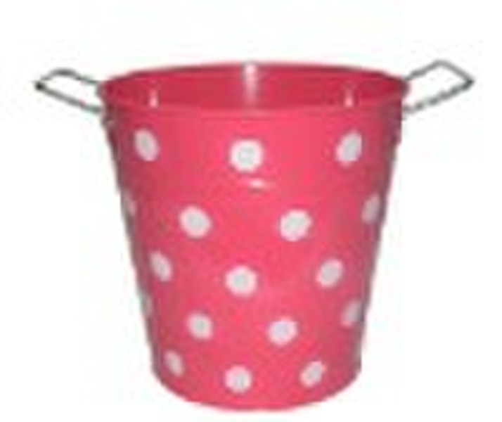 galvanized bucket