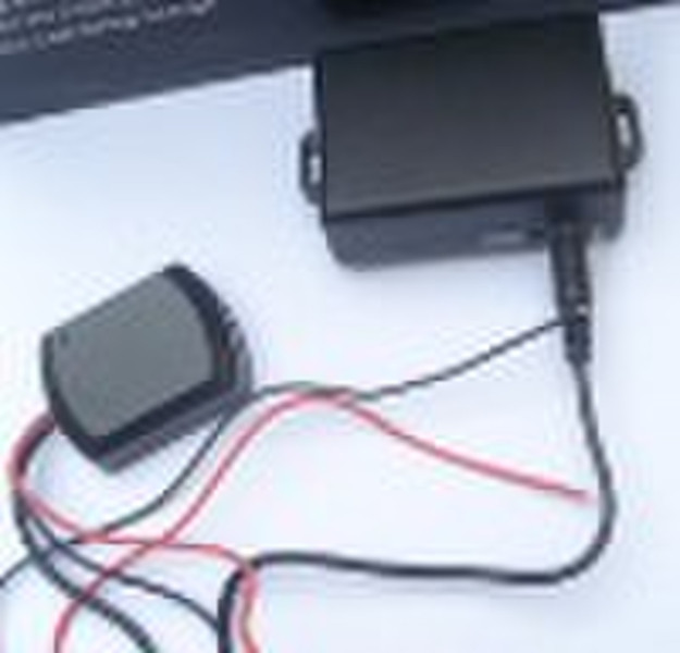 gps tracker with data loggering