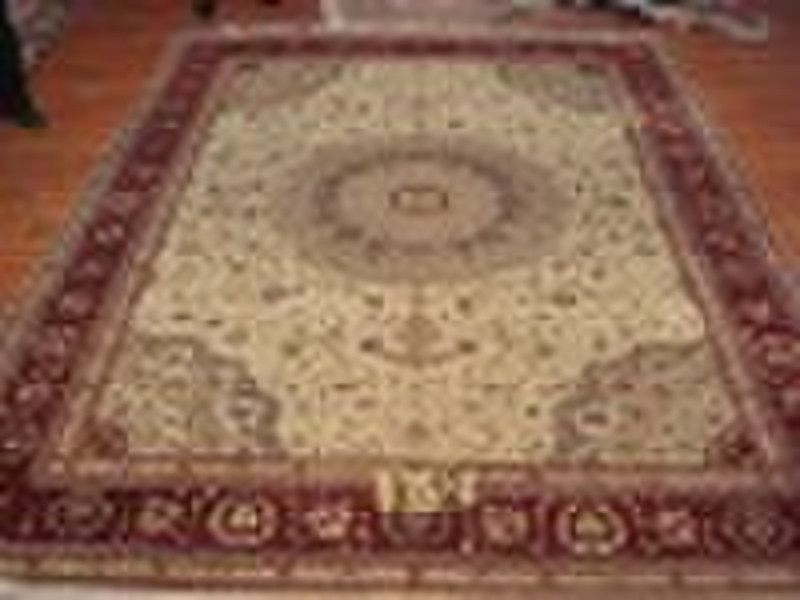 200 lines hand knoted wool silk blended rug