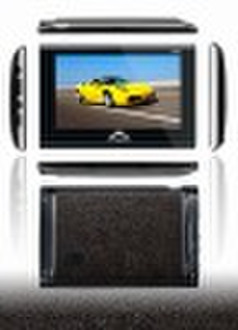 5'' GPS navigation with leather surface