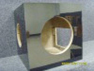 Speaker enclosure