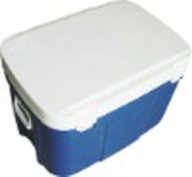 Thermal insulated box