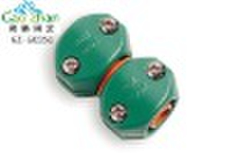 1/2' plastic garden hose mender connector