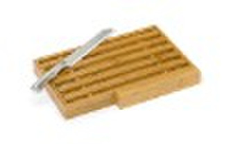 Bamboo BREAD BOARD WITH CRUMB CATCHER and knife