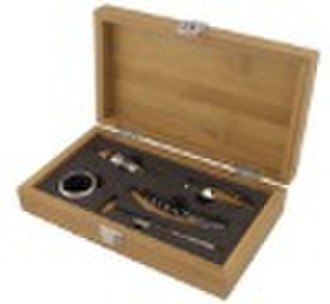 wine tool set in bamboo box