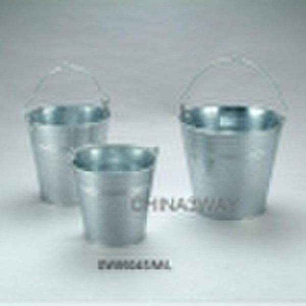 Galvanized bucket with strong handle