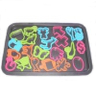 Plastic cookie cutter