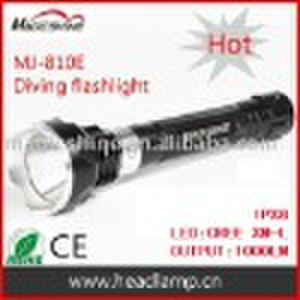 Rechargeable 900 Lumens  Led Diving Flashlight