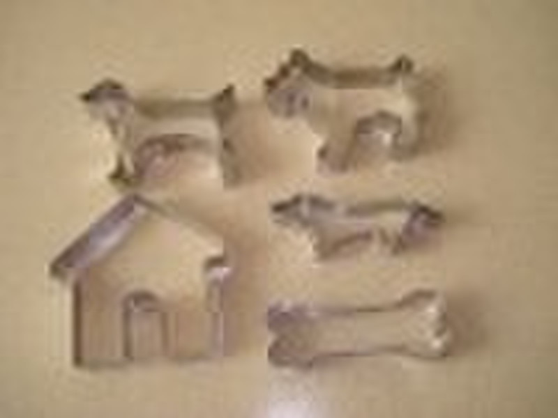 animal shaped cookie cutter