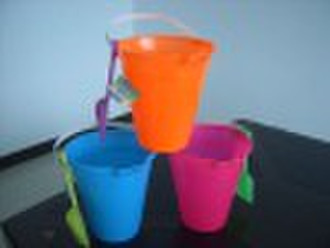 plastic beach bucket set