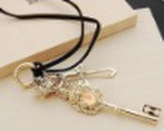 Graceful Golden Cross & key Alloy Necklace