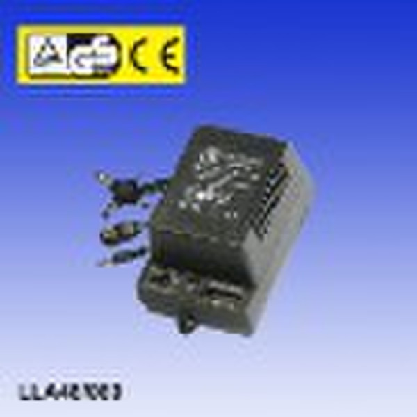 Universal AC / DC Adapter