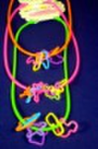 silly necklace bandz keeper