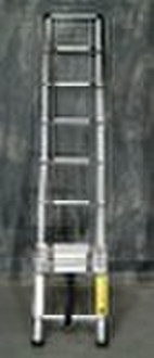 铝合金制成的梯子