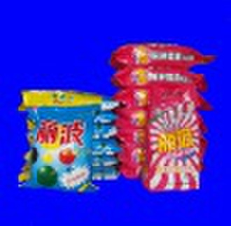 Laundry powder/washing powder