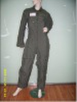 Flame resistant flight suit