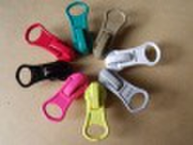 painting zipper puller