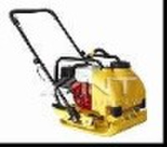 Concrete plate compactor