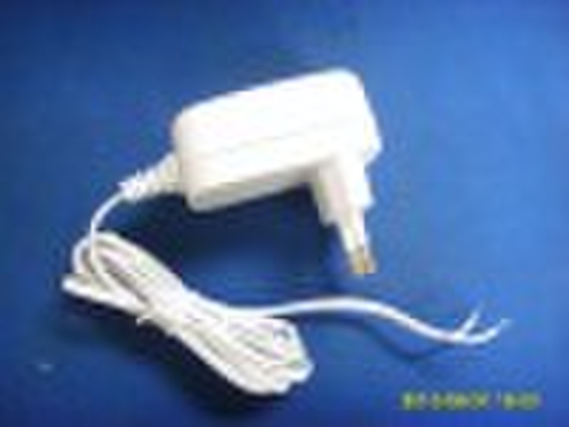 5V 1A white USB adapter