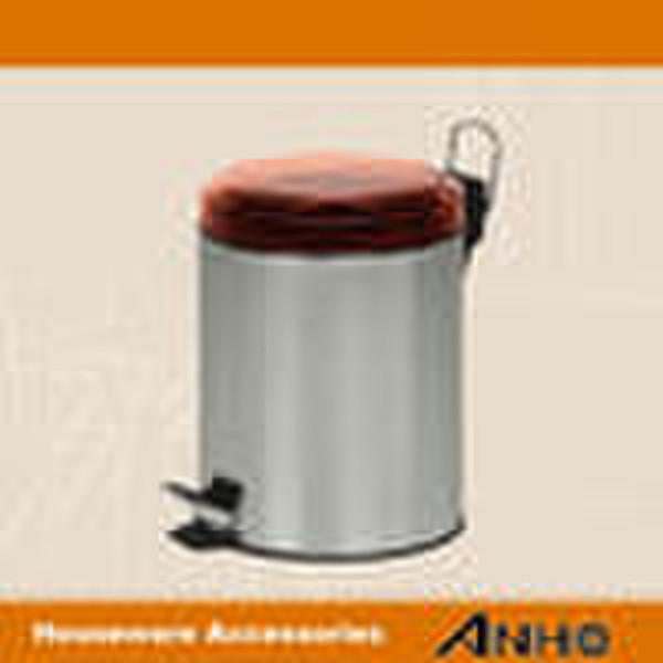 Diamond lid Step Bin