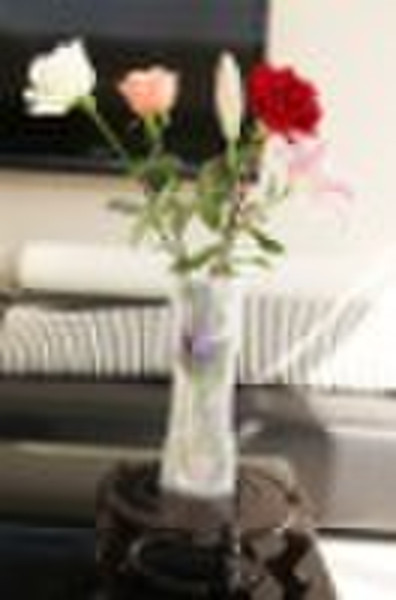 Plastic foldable vase