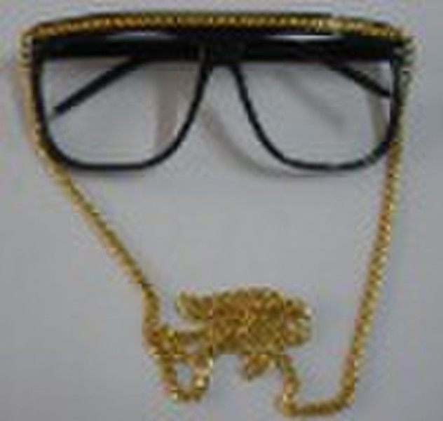 fashion sunglasses black frame with metal chain