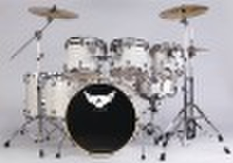 drum set of birch