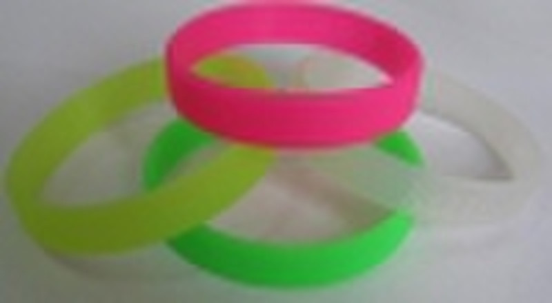 Translucent silicone wristbands