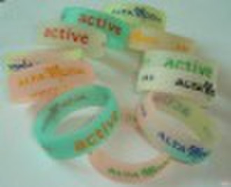 silicone bracelet / wristband