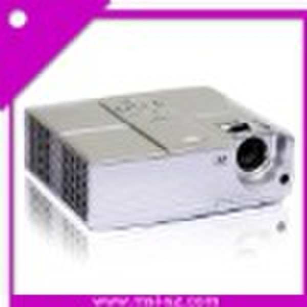 DLP Projector with 1600 x 1200 High Resolution