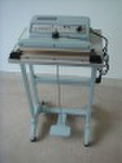 Pedal sealing machine