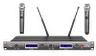 UHF wireless microphone