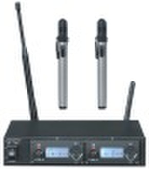 UHF wireless microphone