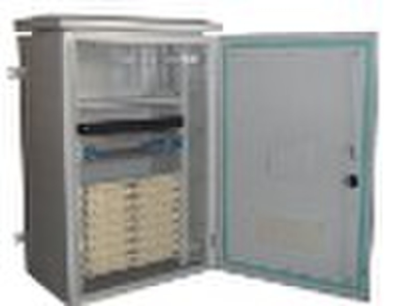 Telecom outdoor cabinet