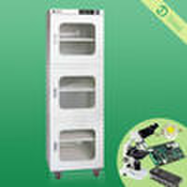 dessicator cabinet GST157LA