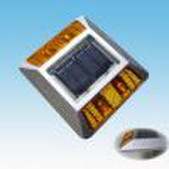 Solar road stud