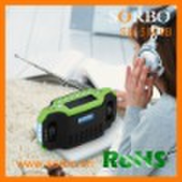 Dynamo Flashlight Radio
