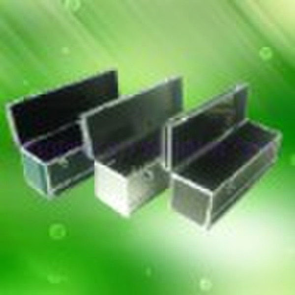 Durable, portable aluminum box