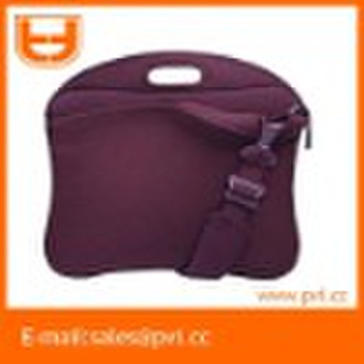 Neoprene laptop case; fits most 15.4-Inch laptops