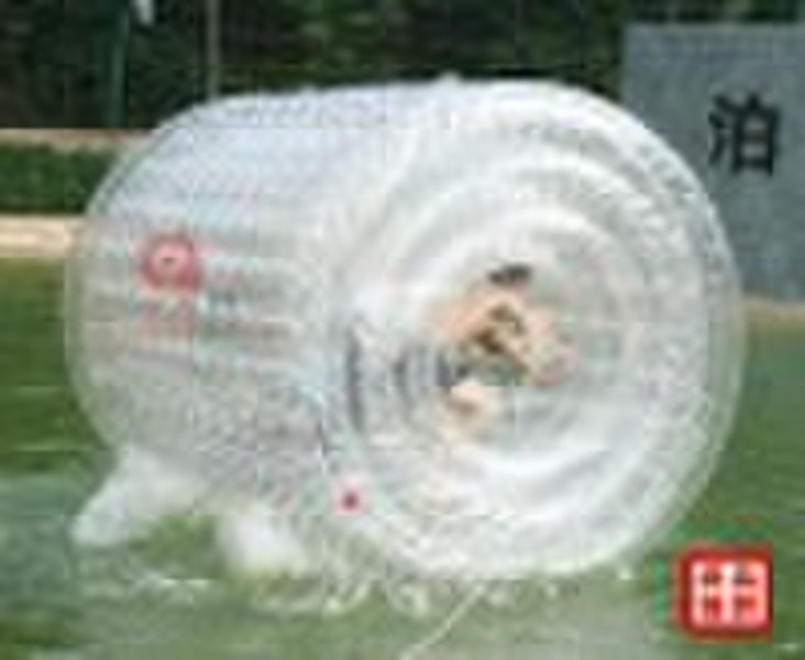 Wasser zu Fuß Ball